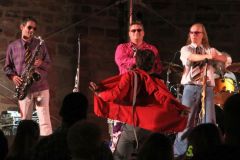 IMG_2403_cr_500