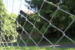 103-Bunkergebaeude-als-Holzhaus-getarnt