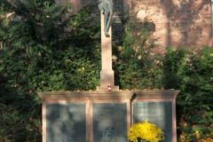 Grabmal von Friedrich Landgraf von Hessen-Kassel 1747 - 1837, Landgräfin Karoline Polyxene (1762–1823)und weiterer Familienmitglieder