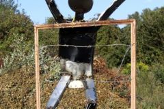 Flüchtling klettert über Grenzzaun