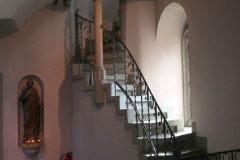 Herz-Jesu-Kirche Aufgang