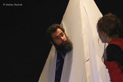 TheaterUmriss-Being-Pagat-Generalprobe-24_800