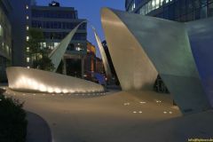 joyful wave und glorious arch