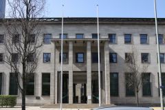 01-Front-Reichsbank-IMG_2069k_cr_800