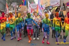00-IMG_2275_cr-300