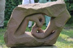 Mennicken-Joachim2-Zwei-Haende-2002-IMG_4157_cr_800