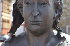 05-IMG_5372_Sgn