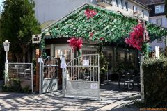 11-IMG_9256k_cr_Sign