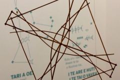 013-IMG_1041k_cr_Sign-800