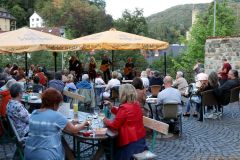 621-IMG_1496k_cr_800Sign