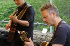 624-IMG_1484k_cr_800Sign