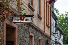 Lich Kunst in Scheunen