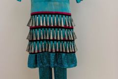 Klingende Kleidung | Tanzkleid, Jingle Dress | Sioux Santee, Dakota, Iowa