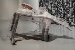 19-Bruno-Zha-Tisch-Foto-mit-kuenstlichem-Schatten-134A2874